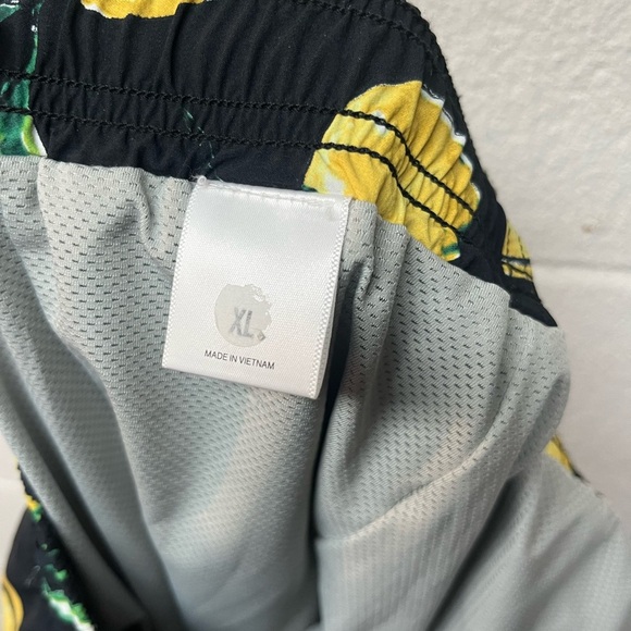 Express Black Lemon Print Mens Swim Shorts - Picture 4 of 4